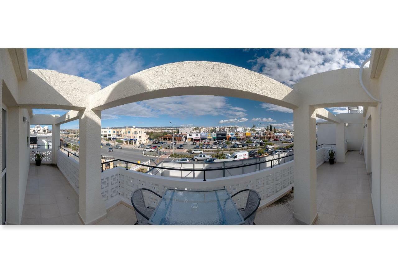 Seaview 3 Bedroom Kings Road Penthouse Paphos Exterior foto